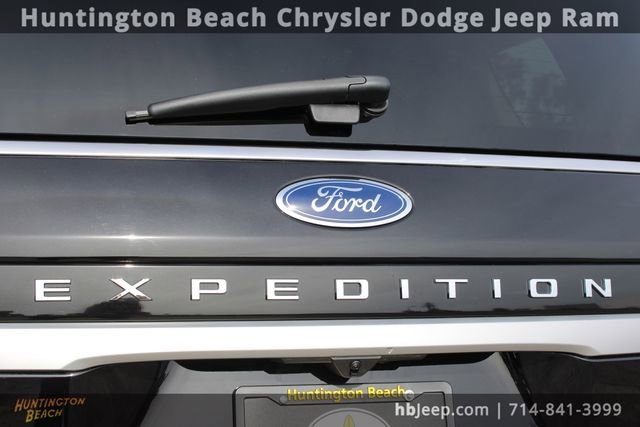 Used 2024 Ford Expedition XL AWD/4WD image 6