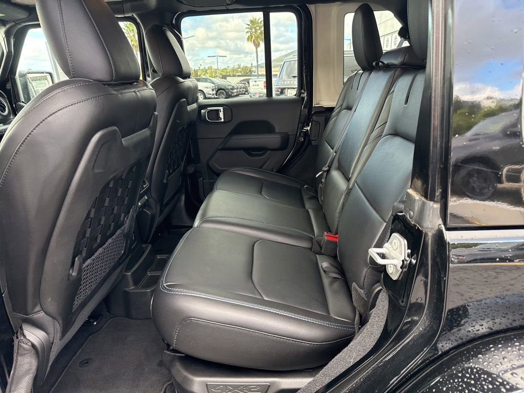 Used 2021 Jeep Wrangler Unlimited Rubicon 4xe w/ Steel Bumper Group image 16