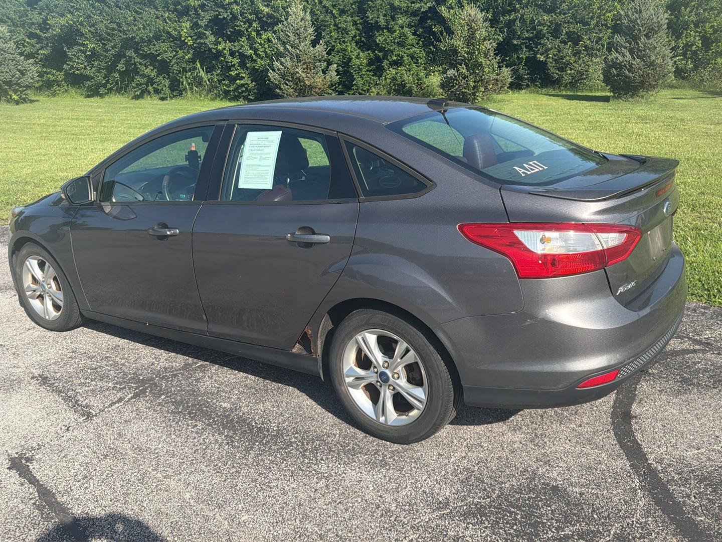Used 2012 Ford Focus SE FWD image 19
