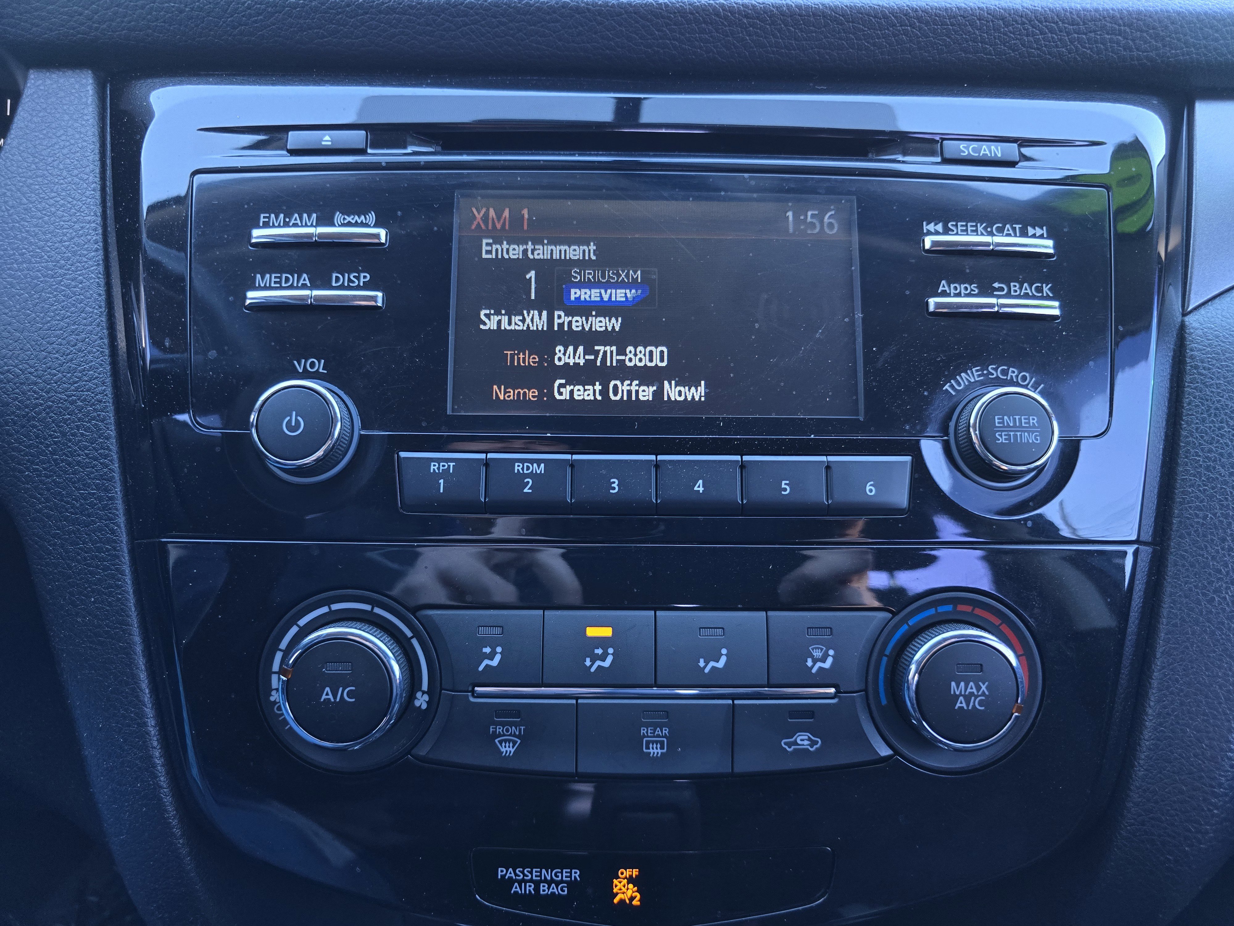 Used 2016 Nissan Rogue S image 24