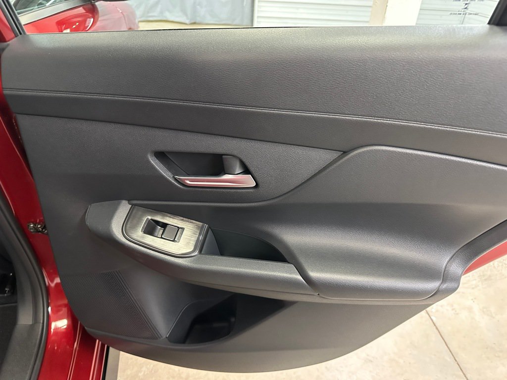 Used 2026 Nissan Sentra SR w/ Floor Mat Package FWD image 25