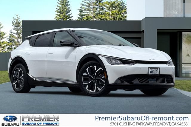 Used 2024 Kia EV6 Wind RWD image 1