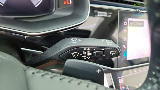 Used 2020 Audi Q8 Prestige w/ Prestige Package image 43