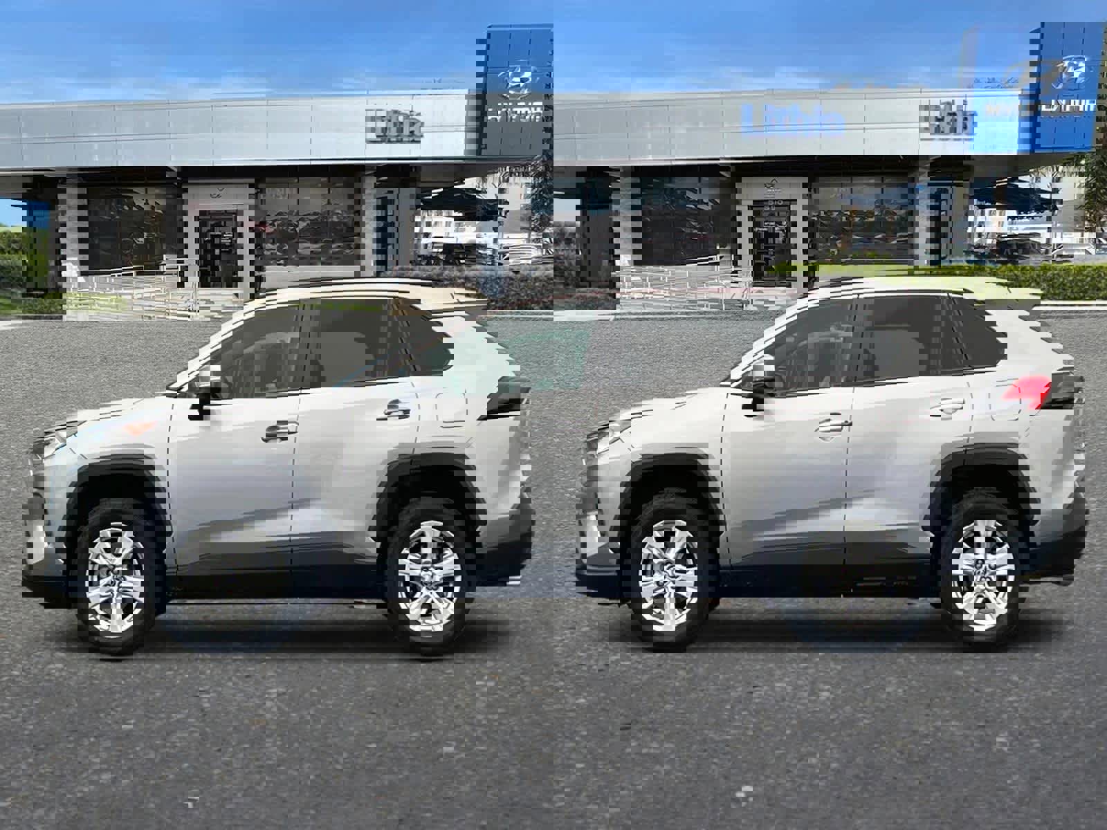 Used 2020 Toyota RAV4 XLE image 5