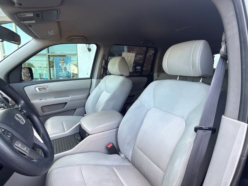 Used 2015 Honda Pilot EX image 11