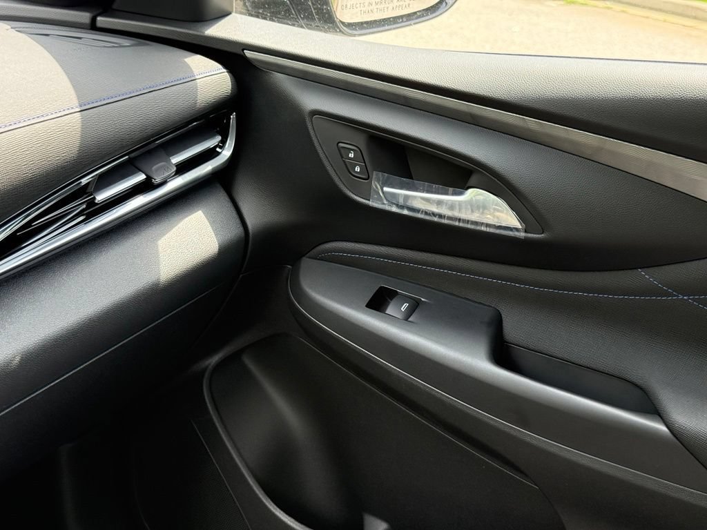 New 2026 Buick Envista Sport Touring w/ Convenience I Package FWD image 32