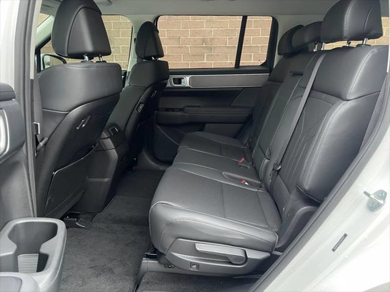 New 2026 Hyundai Santa Fe SEL AWD/4WD image 16