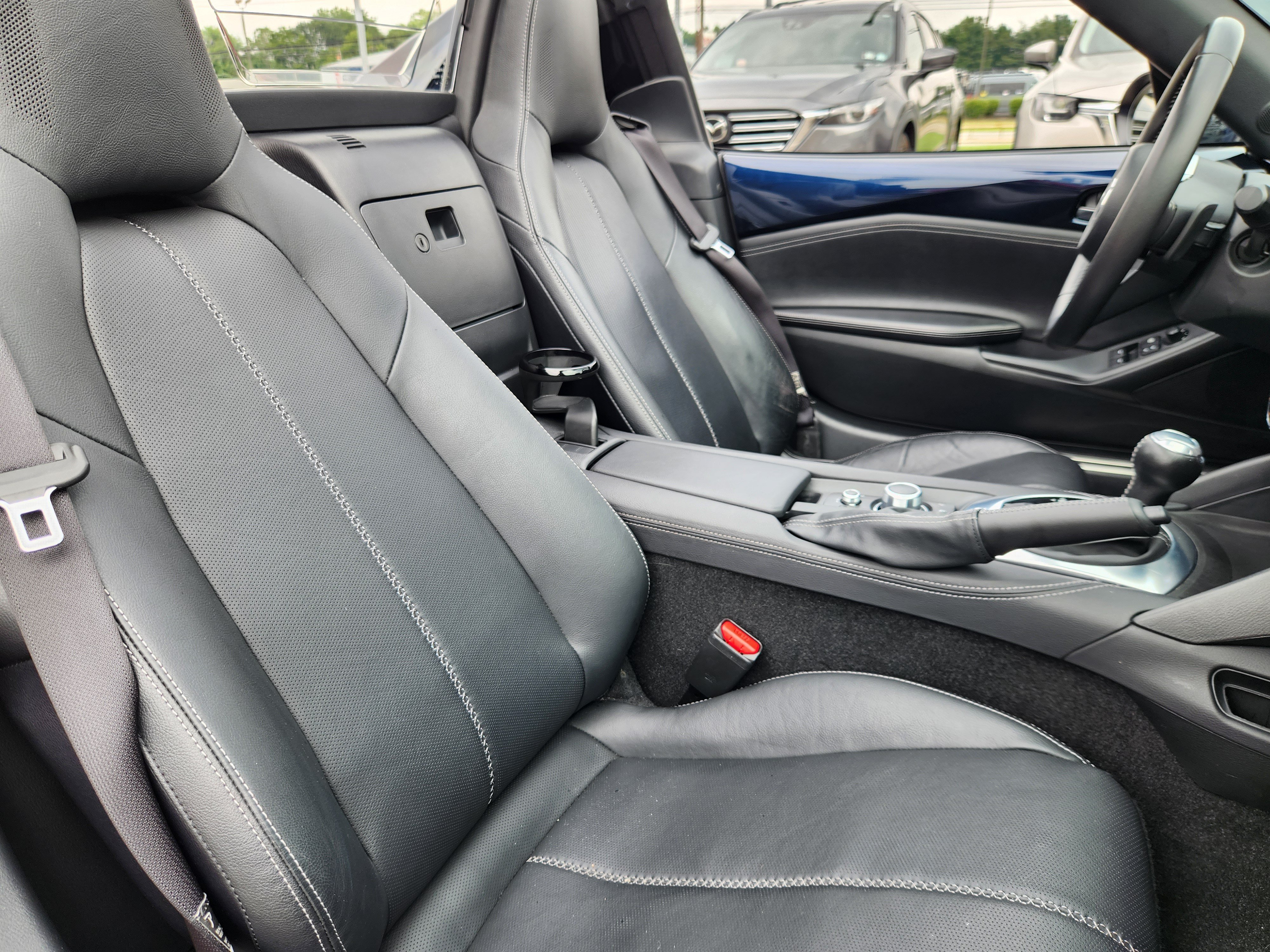 Used 2025 MAZDA MX-5 Miata RF Grand Touring RWD image 18