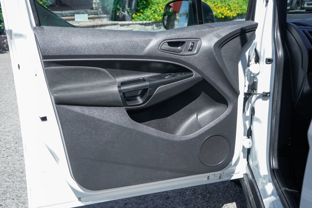 Used 2018 Ford Transit Connect XL image 17