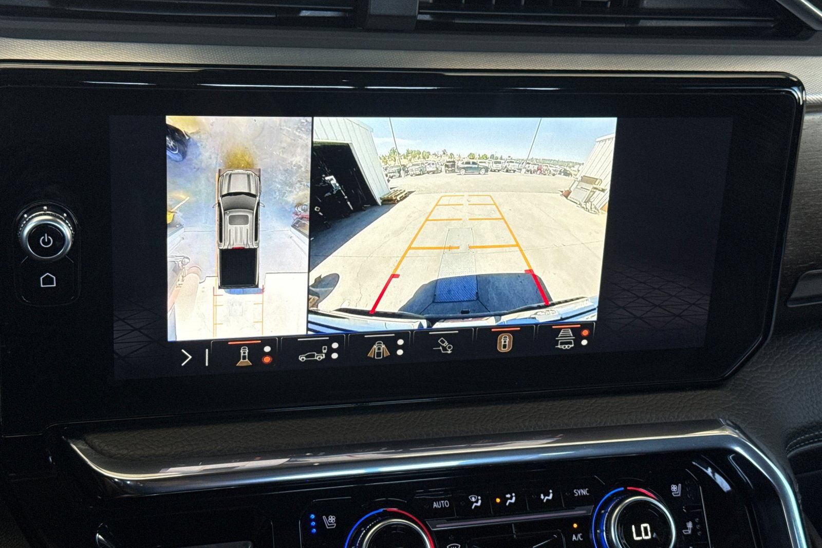 Used 2025 GMC Sierra 1500 Denali AWD/4WD image 25