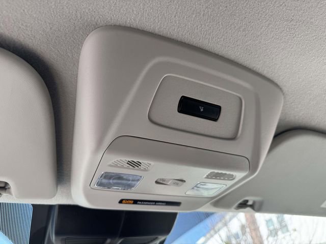 Used 2024 Ford Transit 250 Low Roof w/ Exterior Upgrade Package RWD image 31