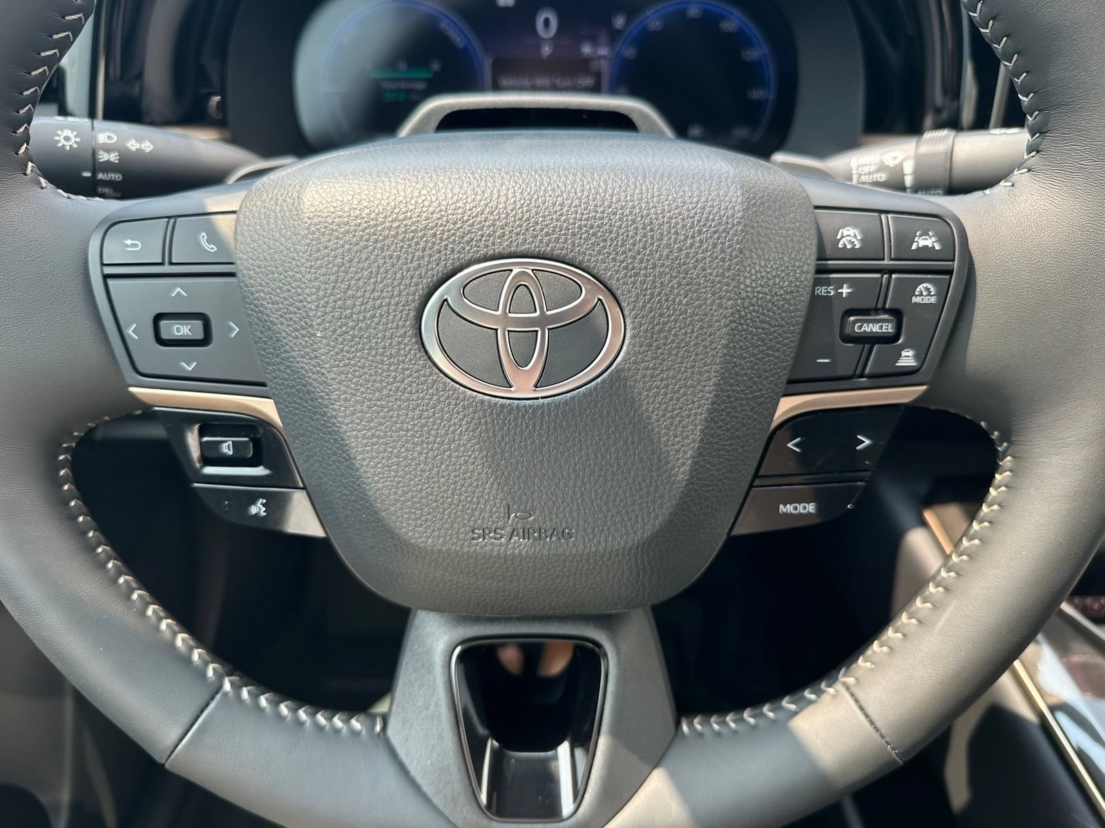 New 2026 Toyota Crown Platinum AWD/4WD image 11