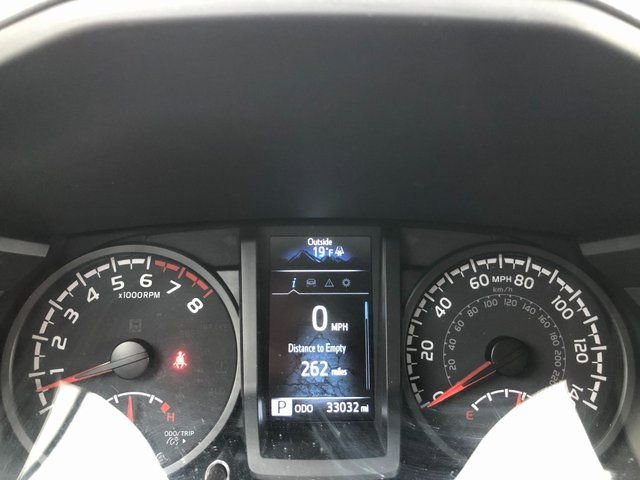 Used 2023 Toyota Tacoma SR image 4
