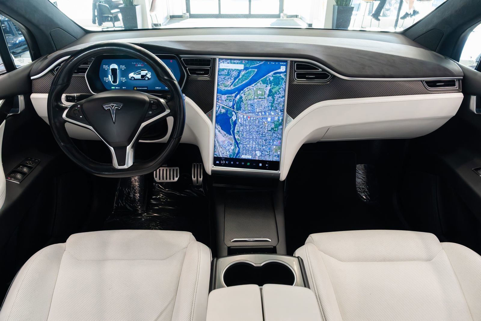 Used 2016 Tesla Model X P90D AWD/4WD image 9