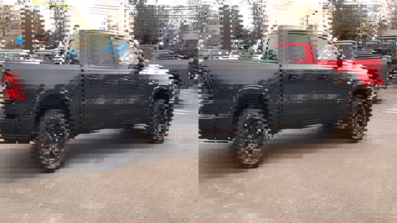 New 2026 RAM 1500 4x4 Crew Cab image 8