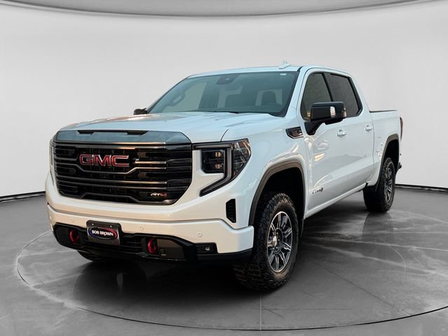Used 2024 GMC Sierra 1500 AT4 w/ AT4 Preferred Package AWD/4WD image 7