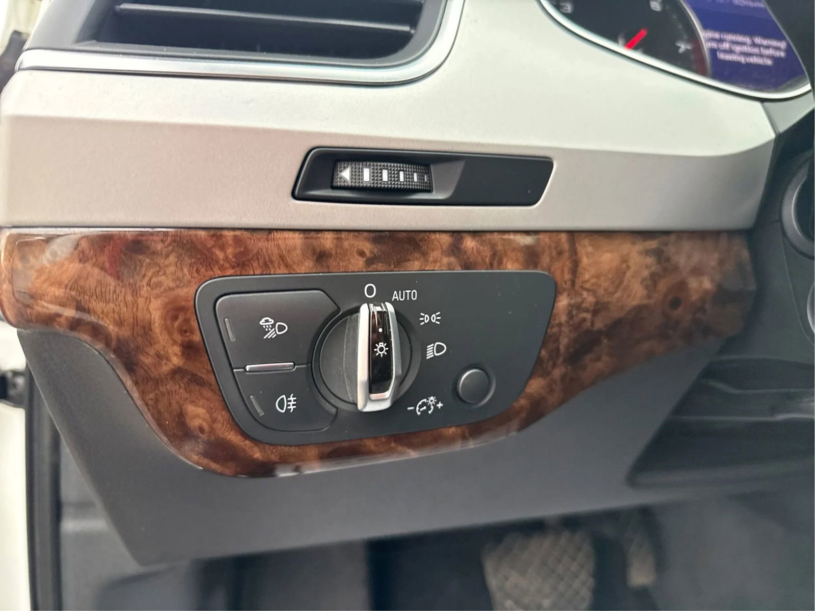 Used 2017 Audi Q7 2.0T Premium image 22