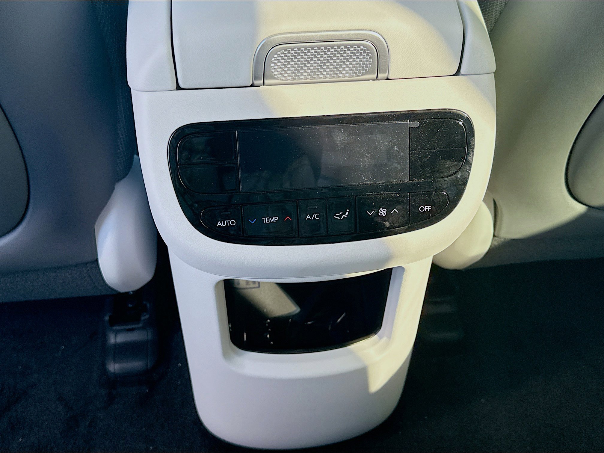 New 2026 Hyundai Ioniq 9 S RWD image 17