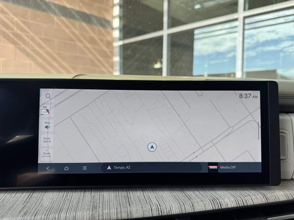 Used 2024 Hyundai Santa Fe Calligraphy image 24