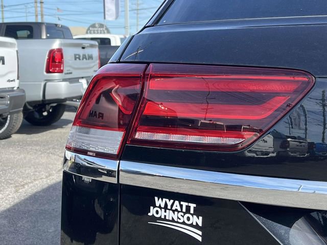 Used 2022 Volkswagen Atlas Cross Sport SE image 10