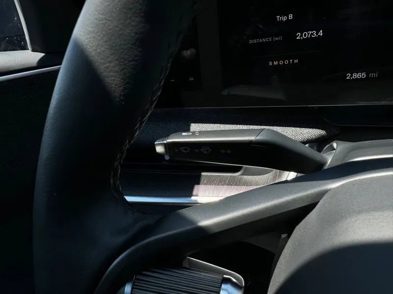 Used 2023 Lucid Air Pure AWD/4WD image 24