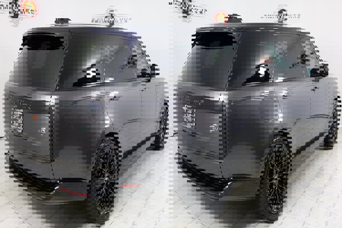 Used 2022 Land Rover Range Rover Long Wheelbase First Edition image 3
