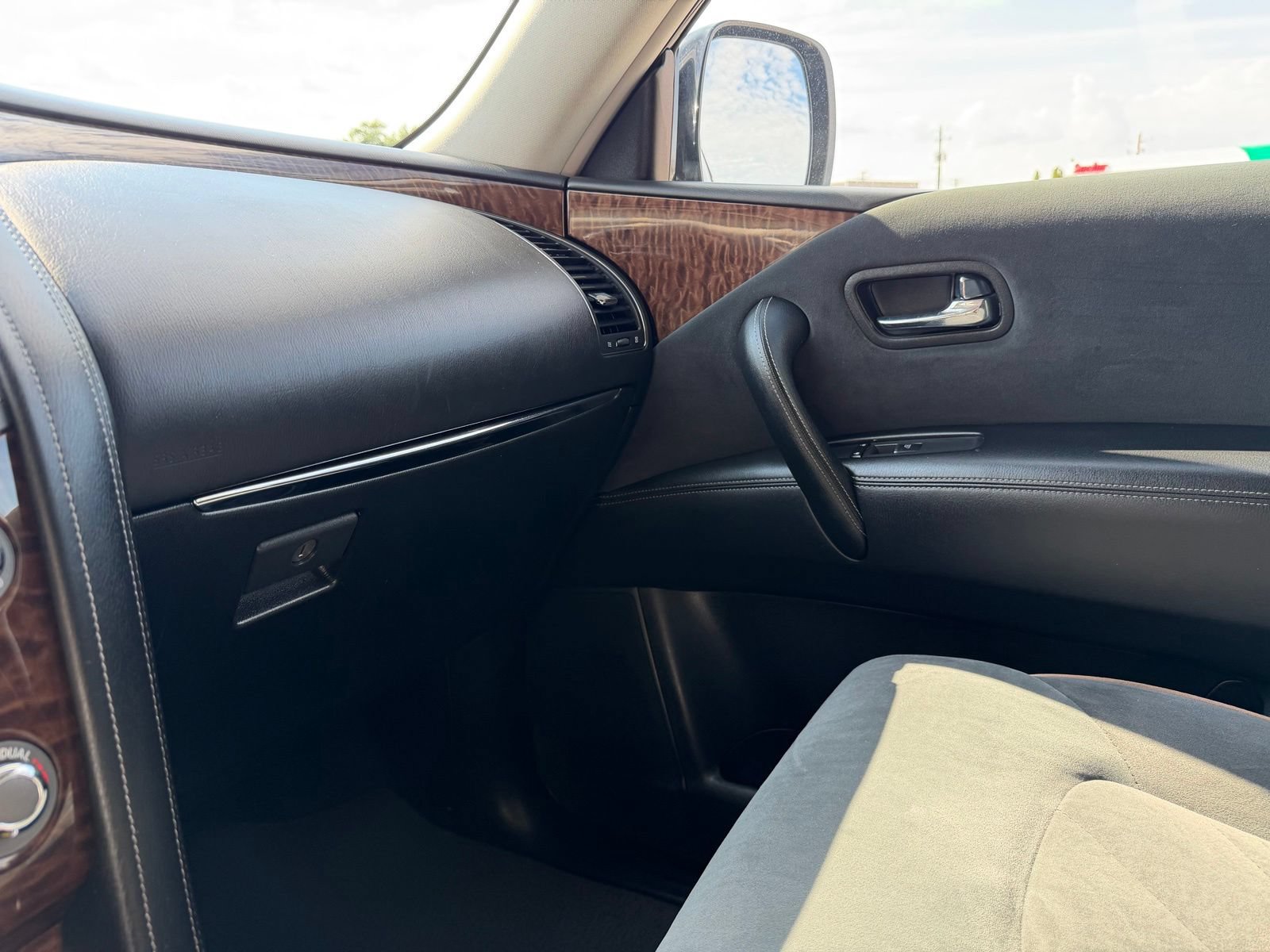 Used 2019 Nissan Armada SV w/ Driver Package AWD/4WD image 22