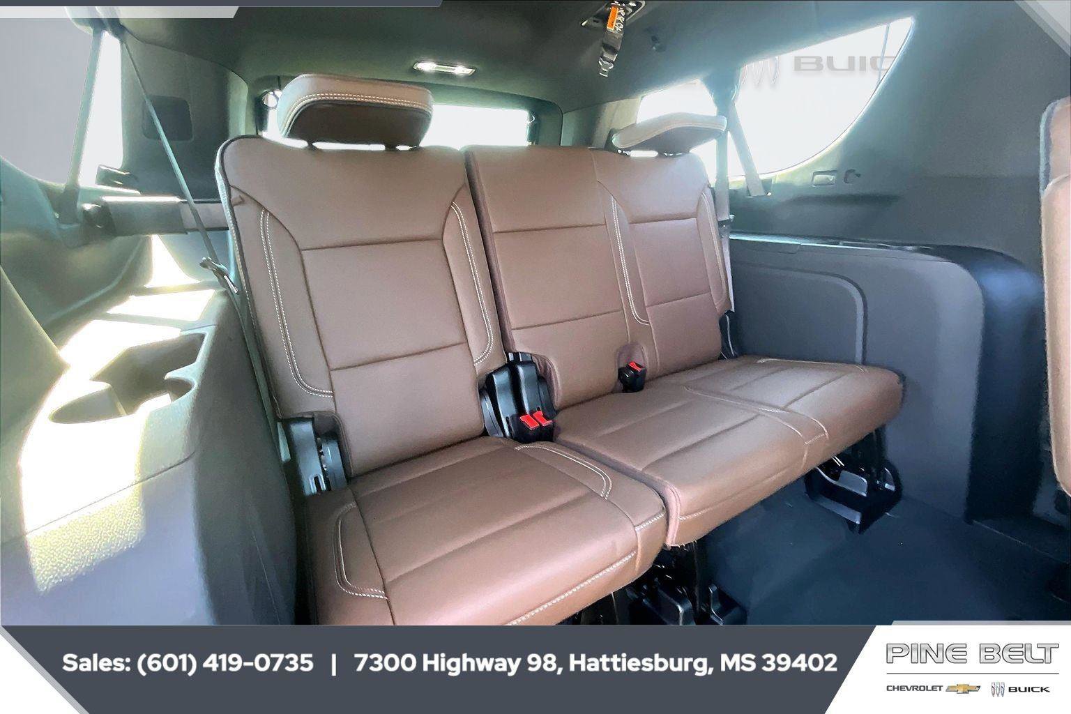 New 2026 Chevrolet Suburban High Country image 21