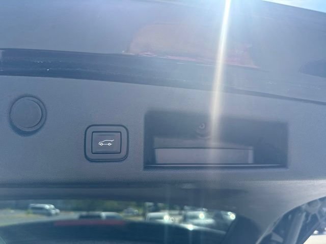 Used 2023 Chevrolet Equinox LT AWD/4WD image 27