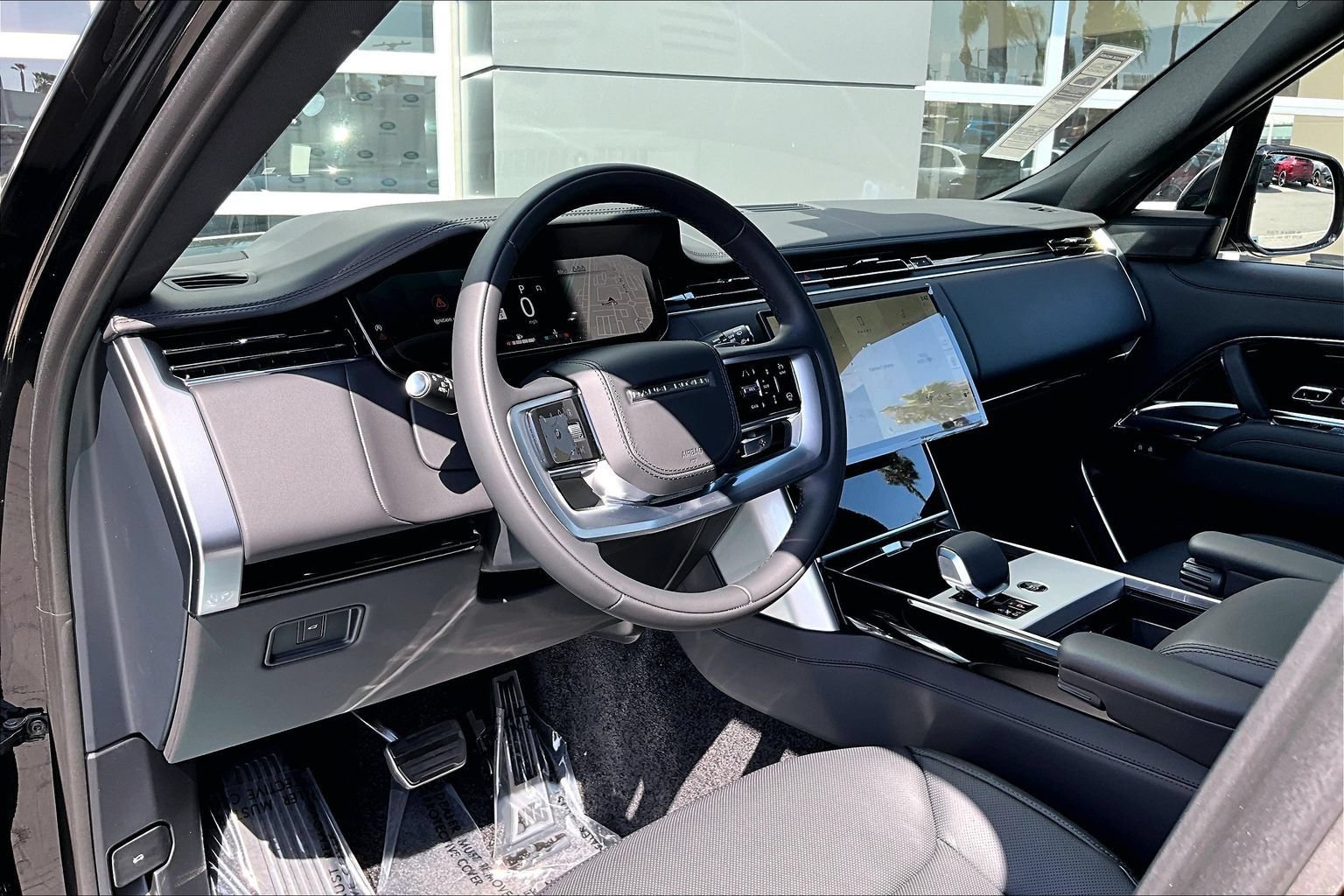 New 2026 Land Rover Range Rover SE AWD/4WD image 6