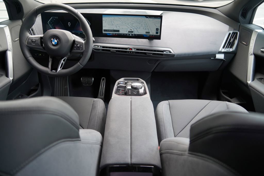 New 2026 BMW iX xDrive45 w/ M Sport Package image 13