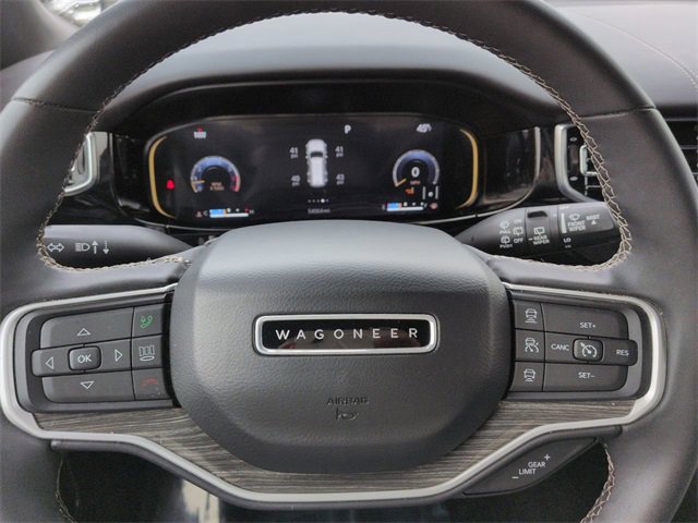 Used 2022 Jeep Wagoneer Series III w/ Premium Group I image 30