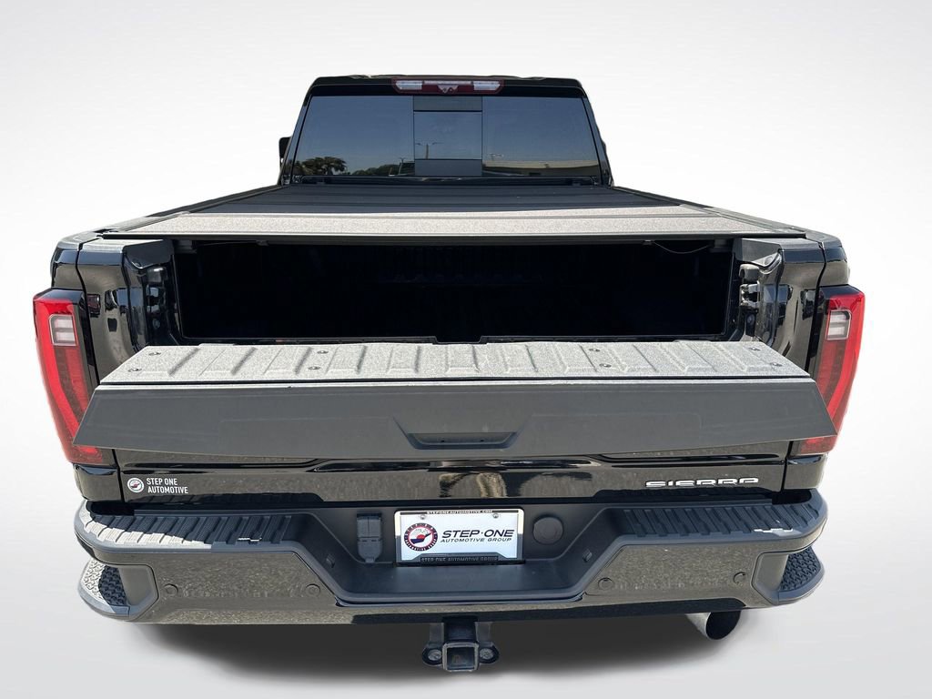 Certified 2024 GMC Sierra 3500 Denali Ultimate AWD/4WD image 38