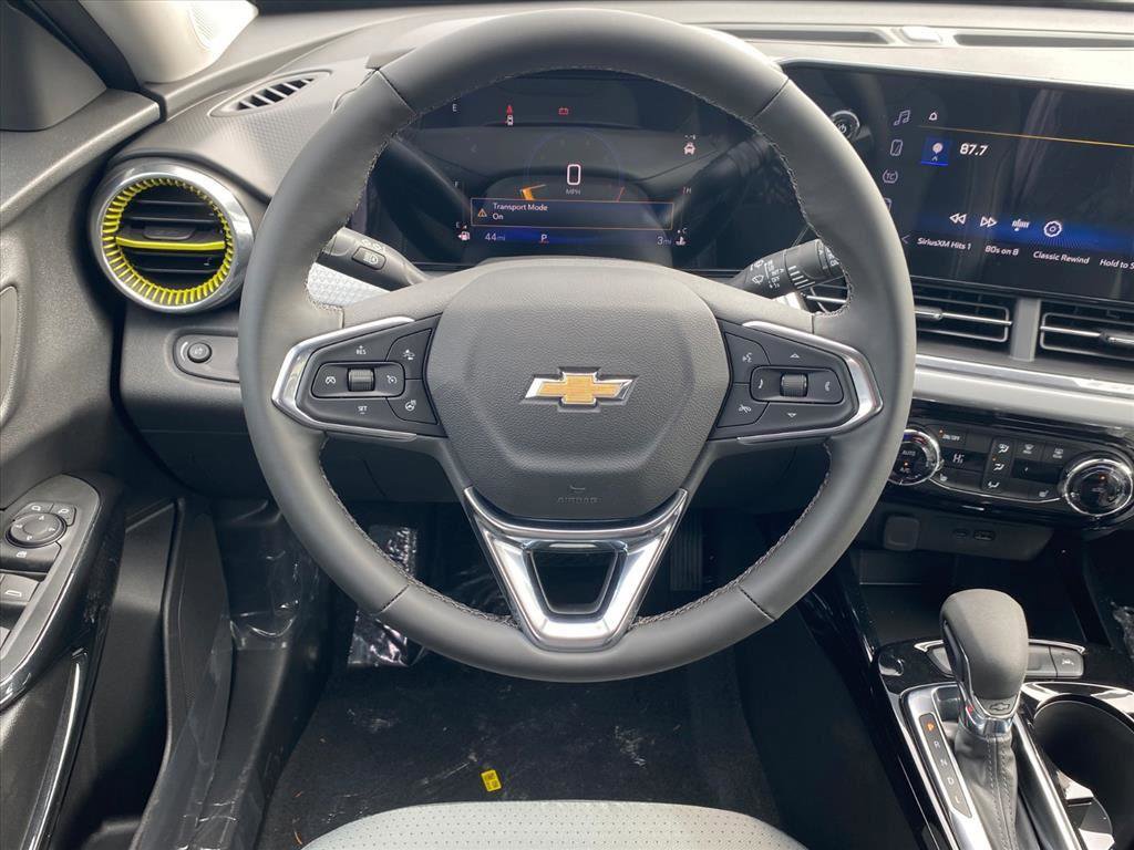 New 2026 Chevrolet Trax LT w/ Driver Confidence Package image 7