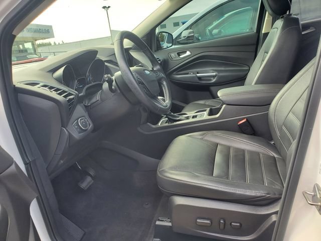 Used 2019 Ford Escape Titanium AWD/4WD image 22