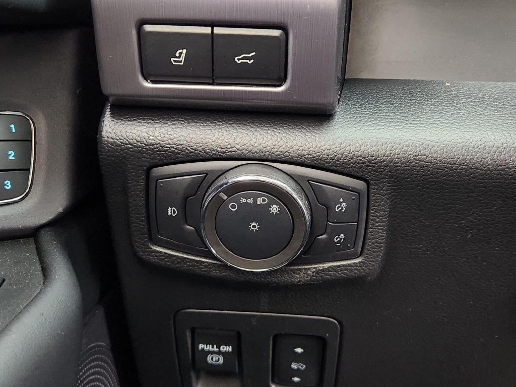 Used 2020 Ford Expedition Platinum AWD/4WD image 27