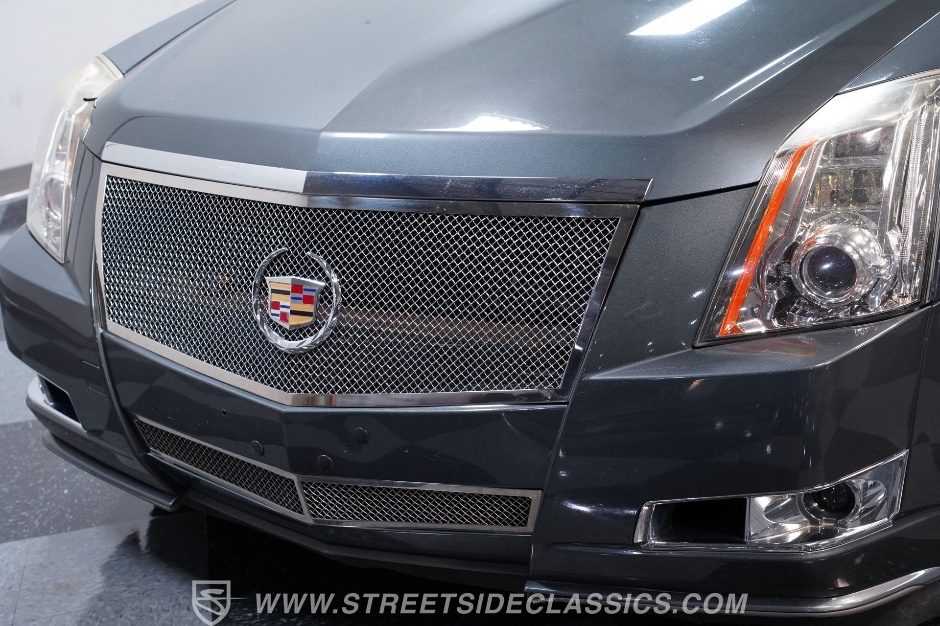 Used 2010 Cadillac CTS Performance w/ Performance Luxury Package RWD image 17