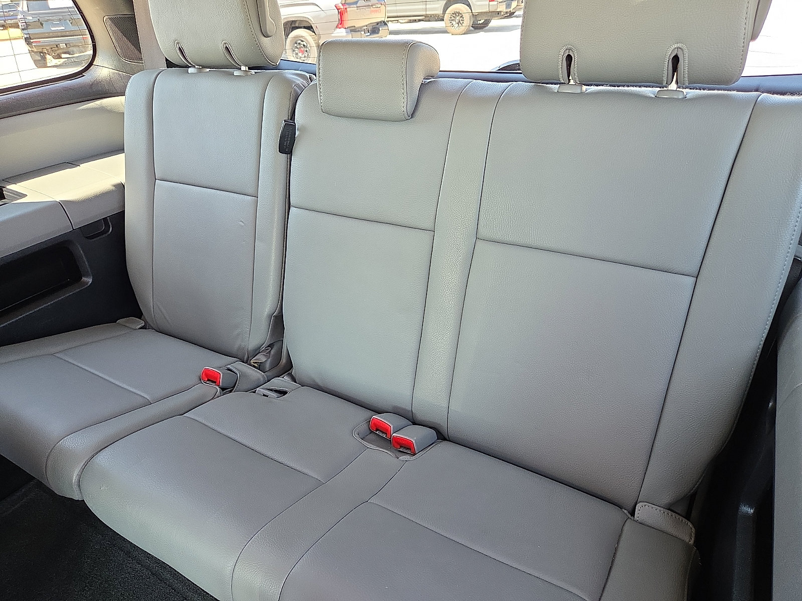 Used 2013 Toyota Sequoia Limited AWD/4WD image 10