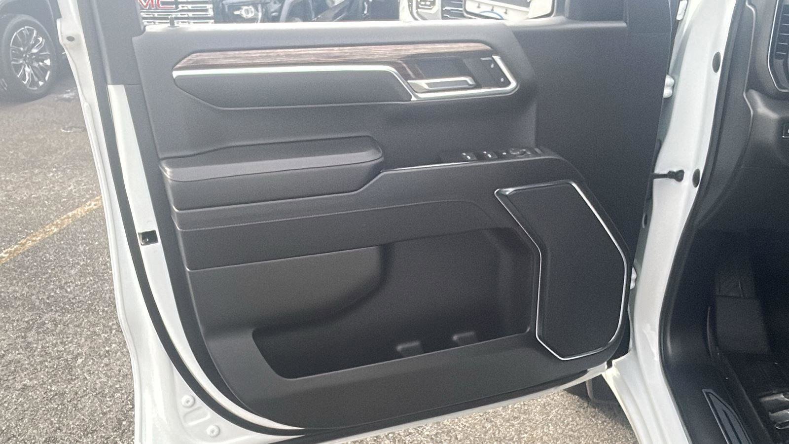 Used 2023 GMC Sierra 1500 Elevation w/ X31 Off-Road Package image 14