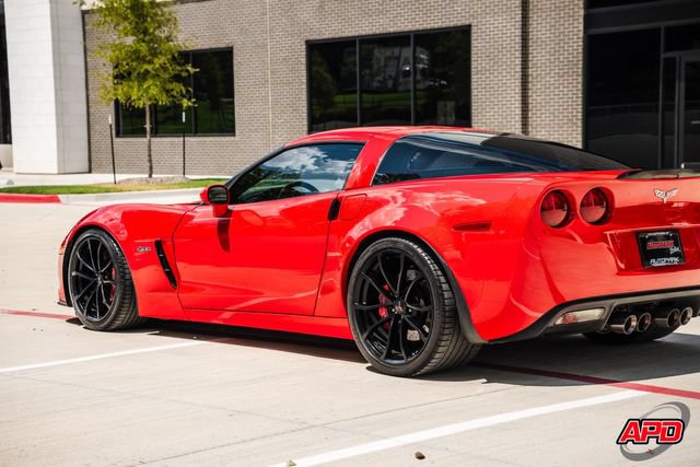 Used 2013 Chevrolet Corvette Z06 w/ 3LZ Preferred Equipment Group RWD image 53