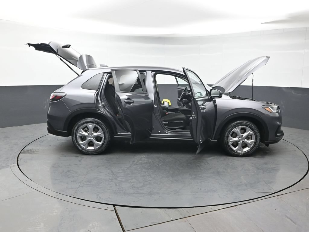 Certified 2024 Honda HR-V LX image 48