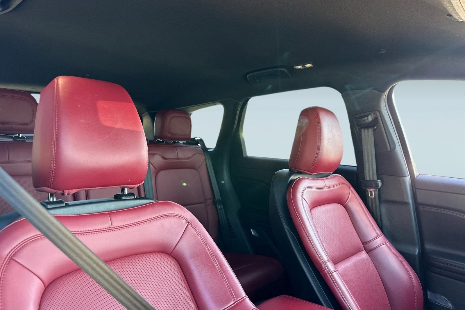 Used 2023 Lincoln Corsair Reserve w/ Jet Appearance Package image 24