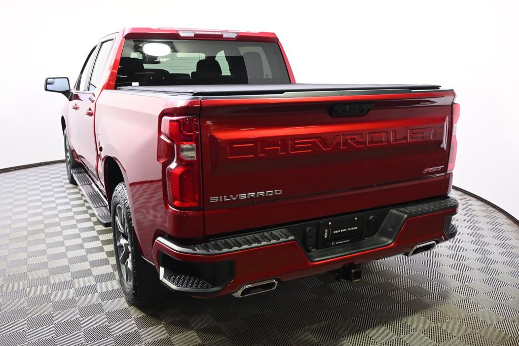 Used 2023 Chevrolet Silverado 1500 RST AWD/4WD image 4