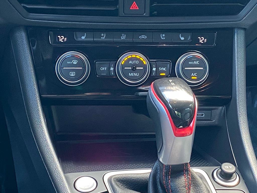 Certified 2024 Volkswagen Jetta GLI Autobahn FWD image 8