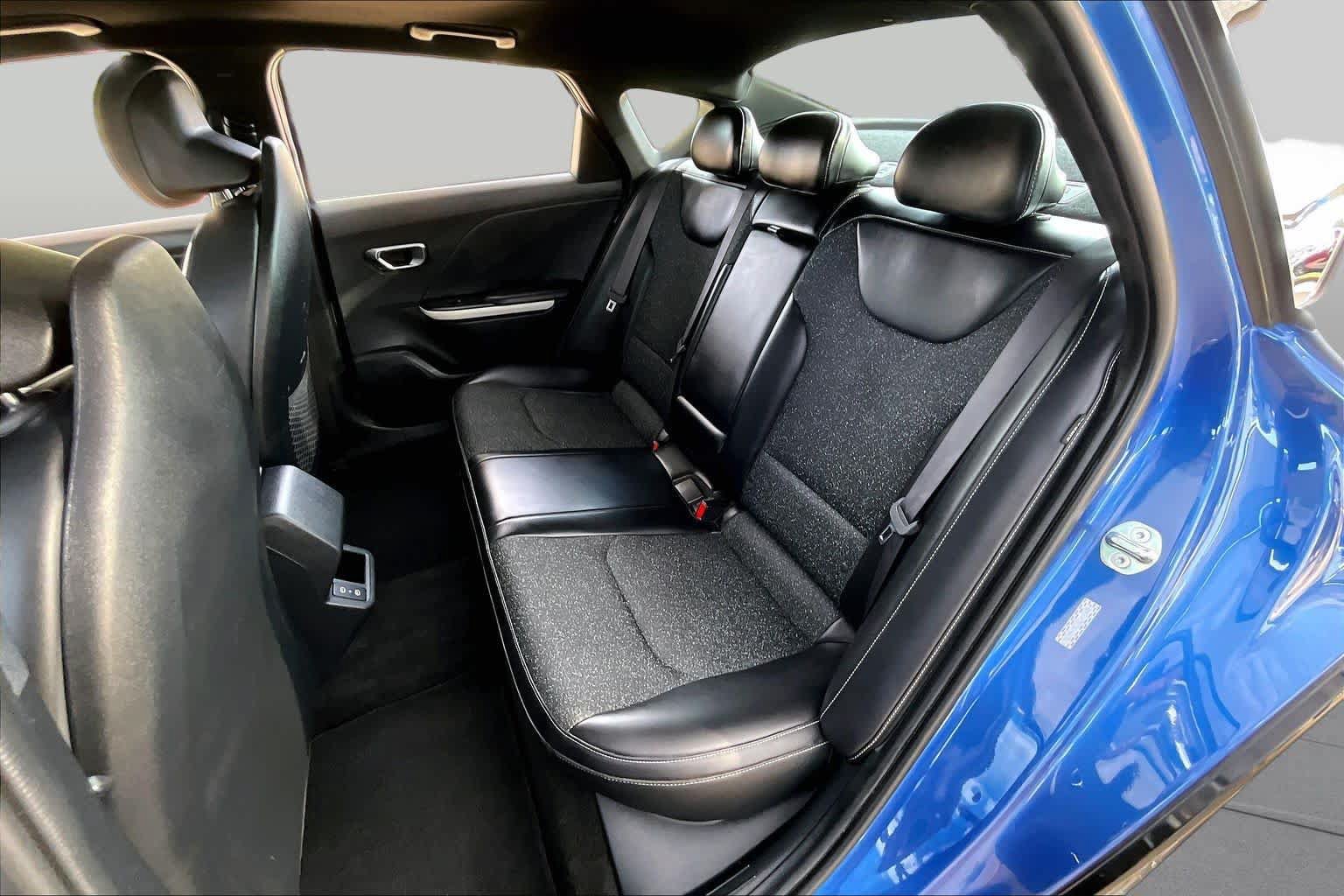 Used 2025 Kia K4 GT-Line w/ GT-Line Sunroof Package FWD image 21