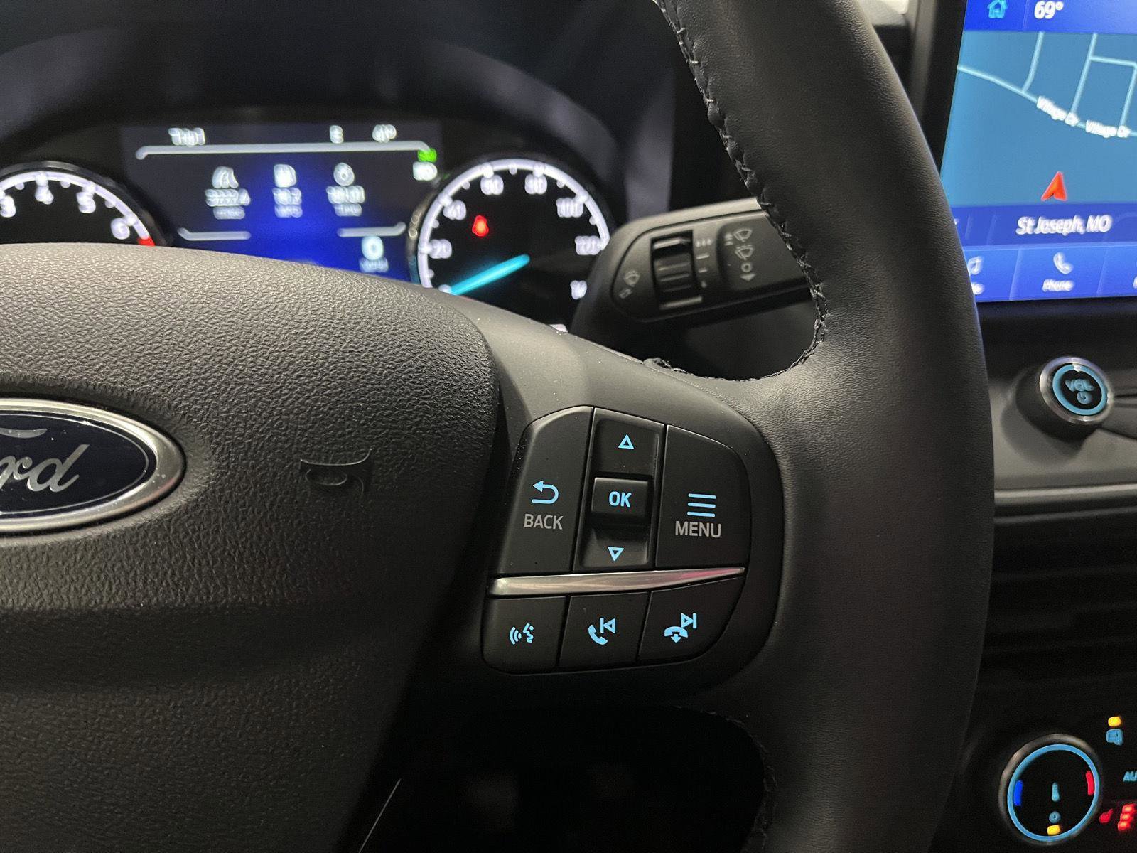 Used 2024 Ford Maverick Tremor w/ Tremor Off-Road Package image 18