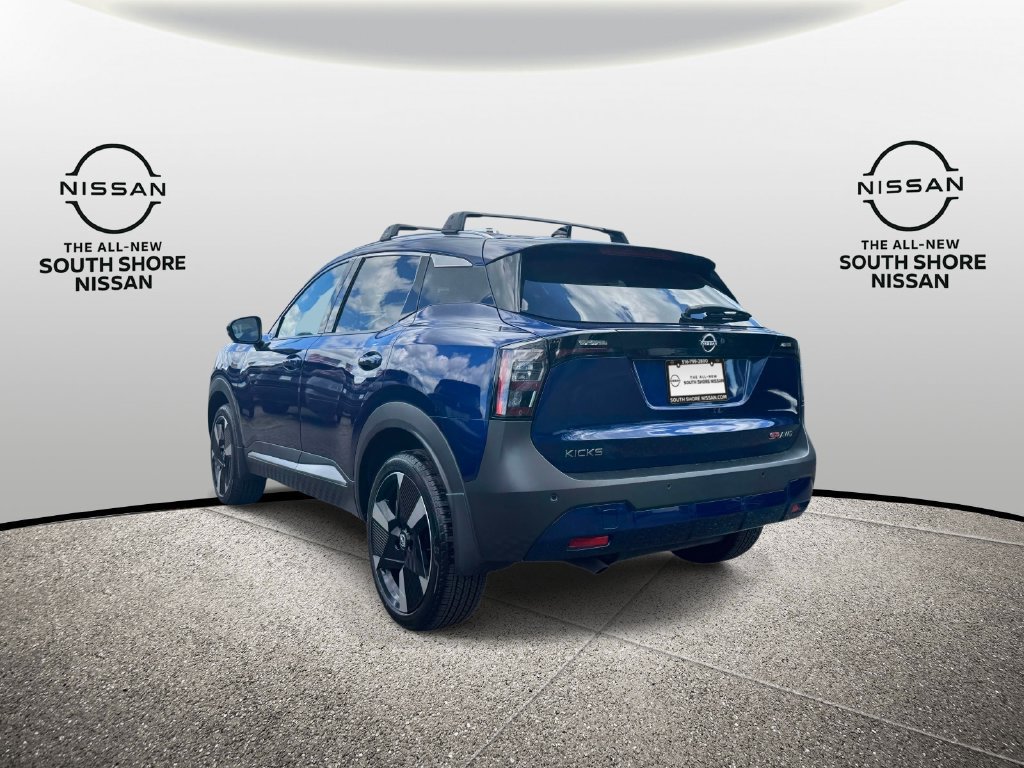 Used 2026 Nissan Kicks SR w/ Cold Weather Package AWD/4WD image 7