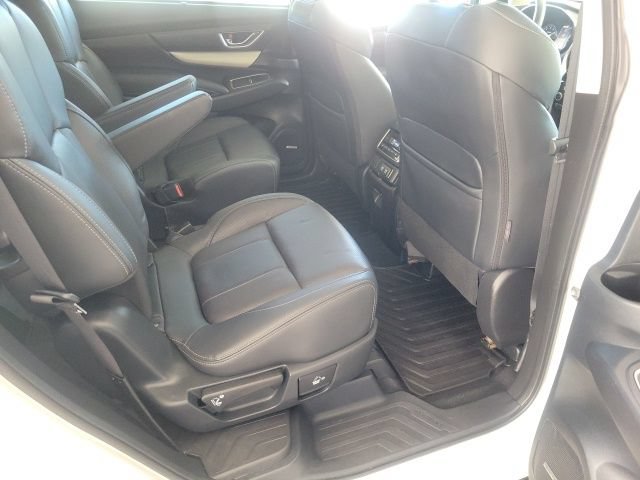 Used 2019 Subaru Ascent Limited w/ Popular Package #3 AWD/4WD image 12