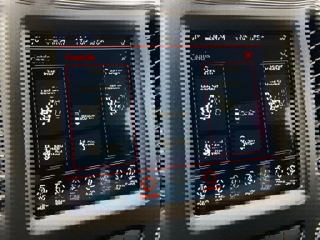 Used 2022 Jeep Cherokee Trailhawk image 22