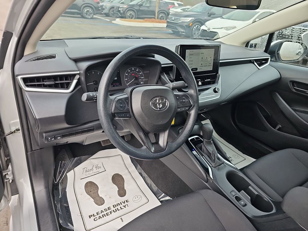 Used 2024 Toyota Corolla LE image 20